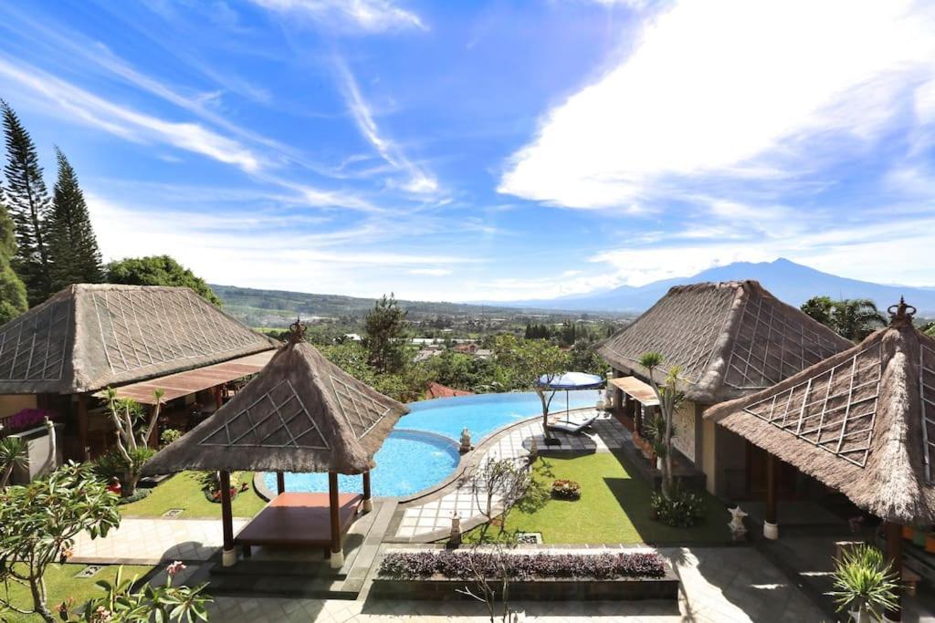 Puri Bali Stania, Cisarua West Java Cilama Exterior foto